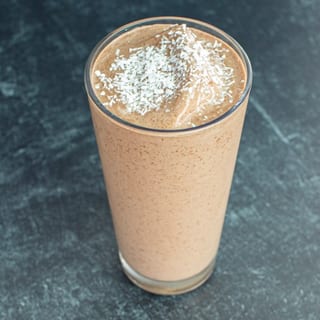 Double Chocolate Coconut Smoothie (20 oz)