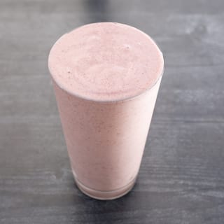 Strawberry Creamy (16oz)